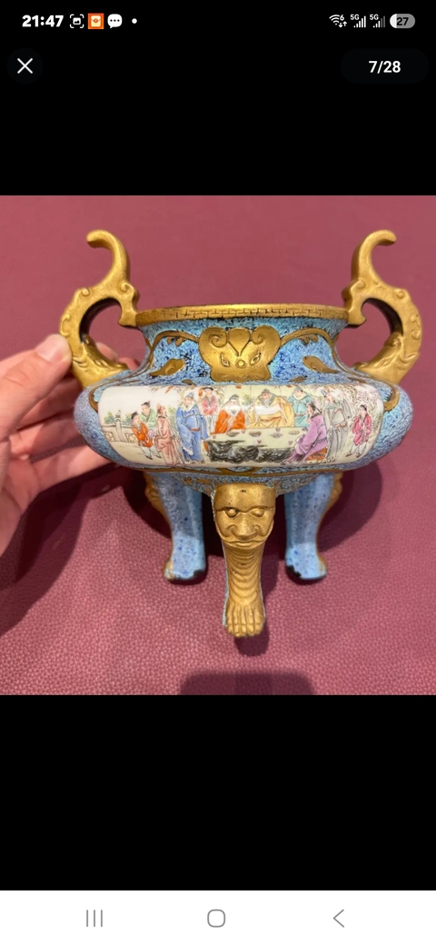 古玩陶瓷爐鈞釉描金粉彩人物三足雙耳爐真品鑒賞圖
