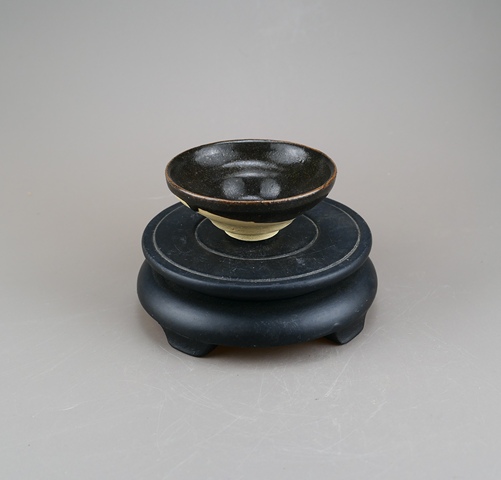 古玩陶瓷精品:南宋吉州窯黑釉茶盞(黑美人)拍賣,當前價格103元
