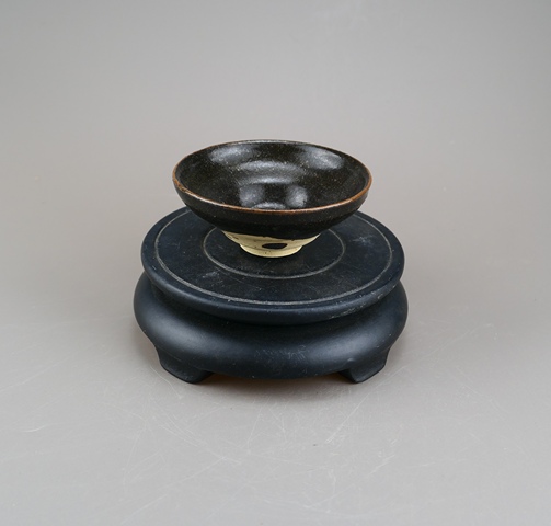 古玩陶瓷精品:南宋吉州窯黑釉茶盞(黑美人)拍賣,當前價格103元