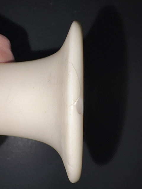 古玩陶瓷白釉獸耳瓶真品鑒賞圖
