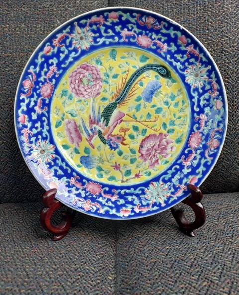 古玩陶瓷粉彩盤真品鑒賞圖