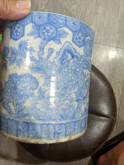古玩陶瓷獅紋青花香爐真品鑒賞圖