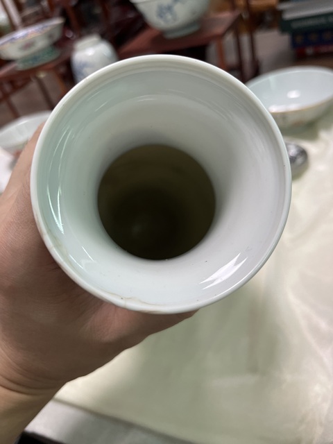 古玩陶瓷粉彩瓶真品鑒賞圖