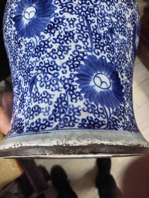 古玩陶瓷花卉紋青花將軍罐真品鑒賞圖