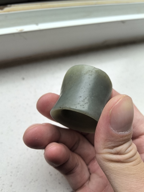 古玩玉器和田玉雕“素紋扳指”真品鑒賞圖