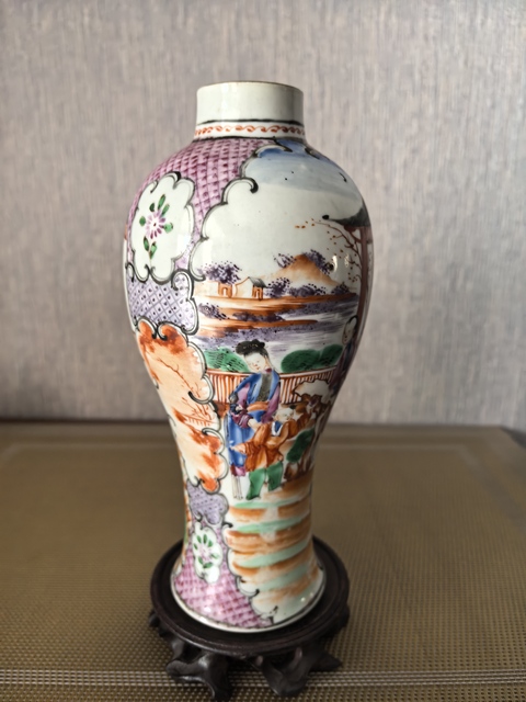 古玩陶瓷人物紋廣彩雞腿瓶真品鑒賞圖