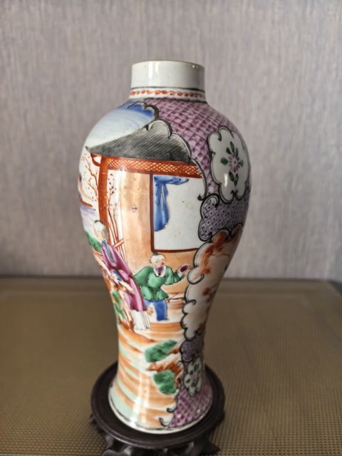 古玩陶瓷人物紋廣彩雞腿瓶真品鑒賞圖