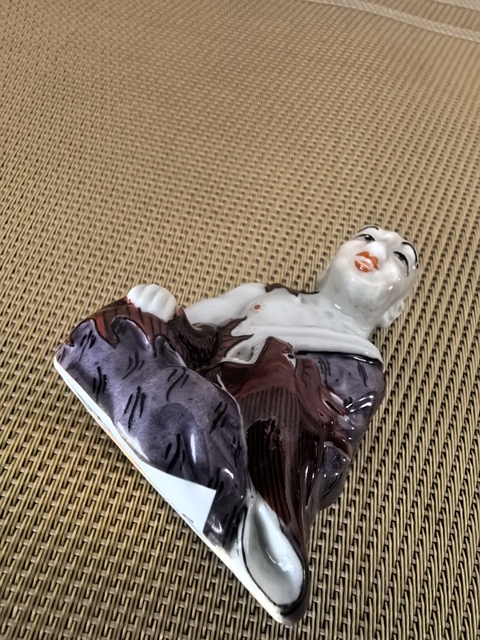 古玩陶瓷人物塑像真品鑒賞圖
