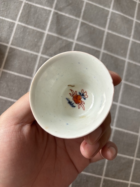 古玩陶瓷晚清青花礬紅描金杯真品鑒賞圖