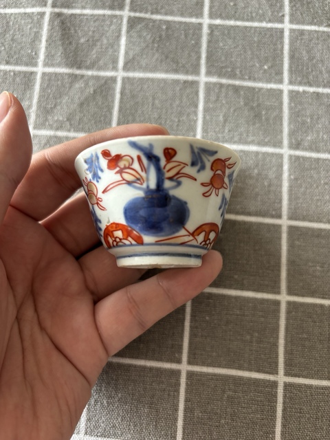 古玩陶瓷晚清青花礬紅描金杯真品鑒賞圖