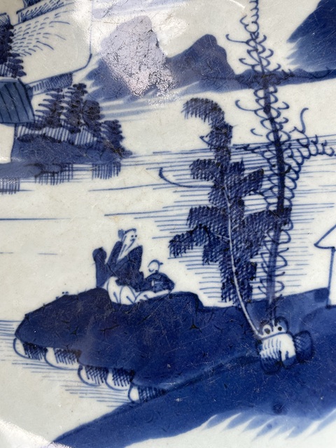 古玩銅器清中早·青花山水人物紋盤 真品鑒賞圖