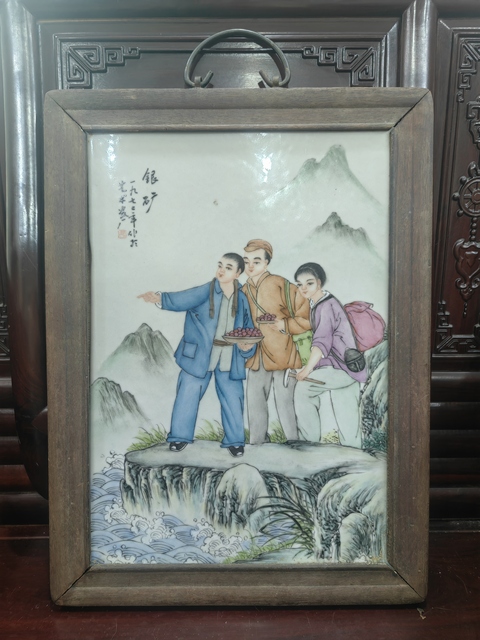 古玩陶瓷粉彩人物故事紋瓷板真品鑒賞圖