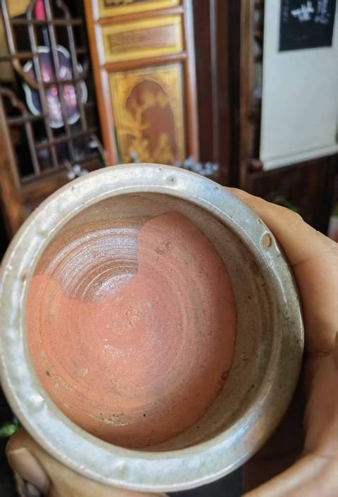 古玩陶瓷龍泉青瓷三足爐真品鑒賞圖