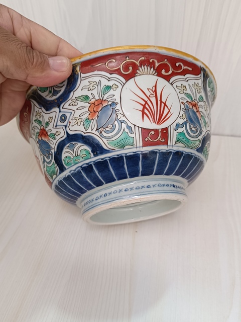 古玩陶瓷花卉紋碗真品鑒賞圖