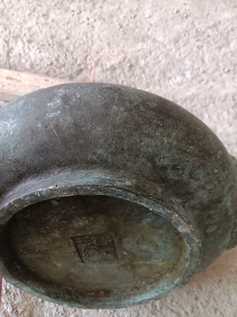 古玩銅器銅獅耳爐真品鑒賞圖