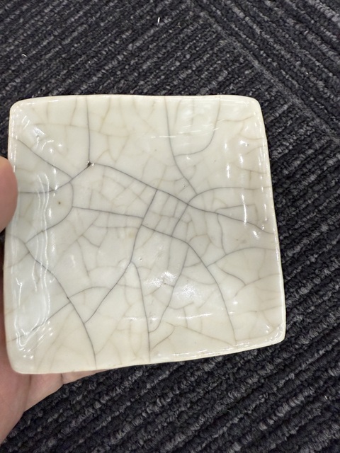 古玩陶瓷 哥釉四方盤真品鑒賞圖