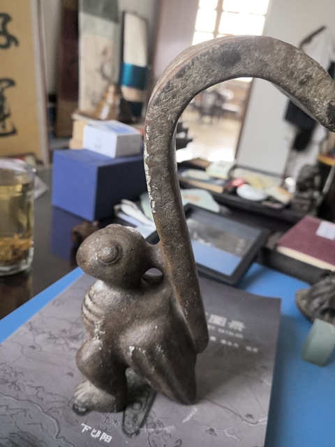 古玩玉器仿古做舊神鳥造型擺件真品鑒賞圖