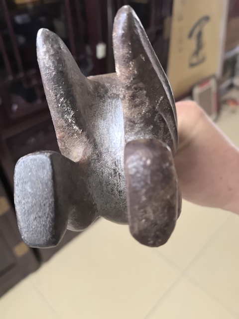 古玩玉器仿古做舊神鳥造型擺件真品鑒賞圖