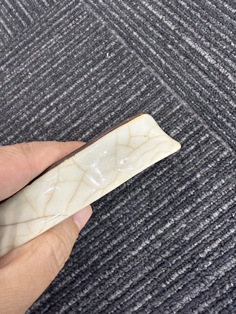 古玩陶瓷 哥釉四方盤真品鑒賞圖