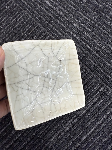 古玩陶瓷 哥釉四方盤真品鑒賞圖