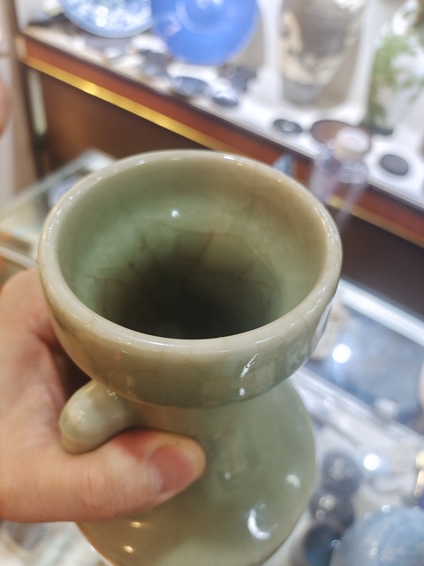 古玩陶瓷青釉象耳盤口瓶真品鑒賞圖