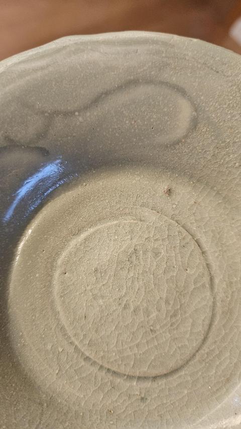 古玩陶瓷龍泉青瓷刻花盤真品鑒賞圖
