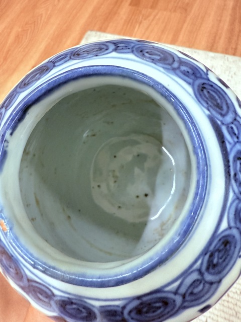 古玩陶瓷青花獅子穿花罐真品鑒賞圖