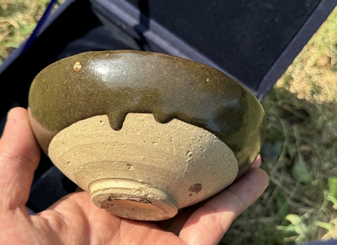 古玩陶瓷磁州窯茶葉末釉大碗真品鑒賞圖