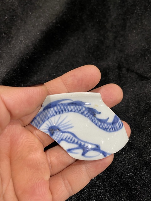 古玩陶瓷元青花印花龍紋高足杯標本真品鑒賞圖
