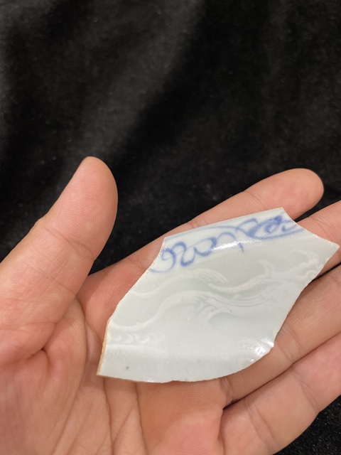 古玩陶瓷元青花印花龍紋高足杯標本真品鑒賞圖