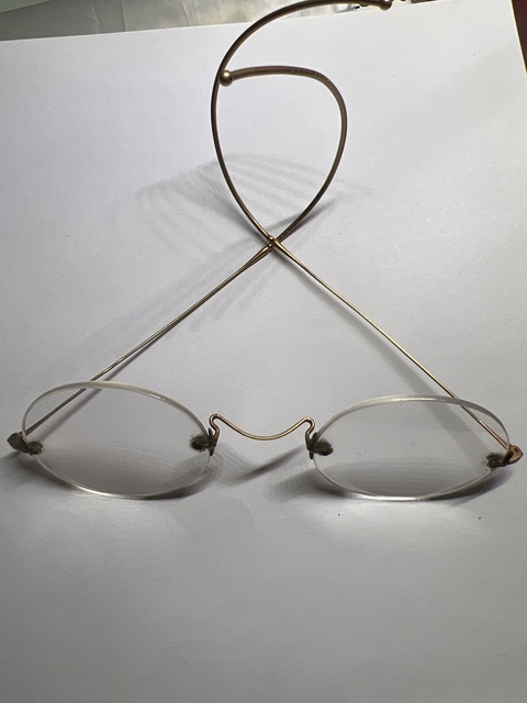 古玩雜項民國金絲眼鏡真品鑒賞圖