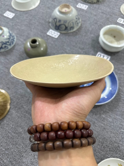古玩陶瓷印花盤真品鑒賞圖