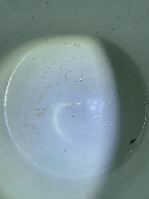 古玩陶瓷花卉紋青花罐真品鑒賞圖