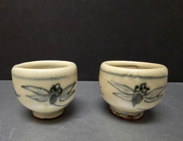 古玩陶瓷壽字款青花杯真品鑒賞圖