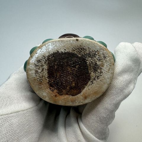 古玩陶瓷晚清素三彩造像真品鑒賞圖