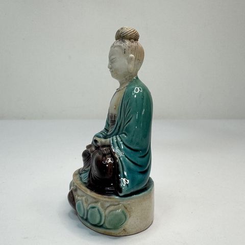 古玩陶瓷晚清素三彩造像真品鑒賞圖