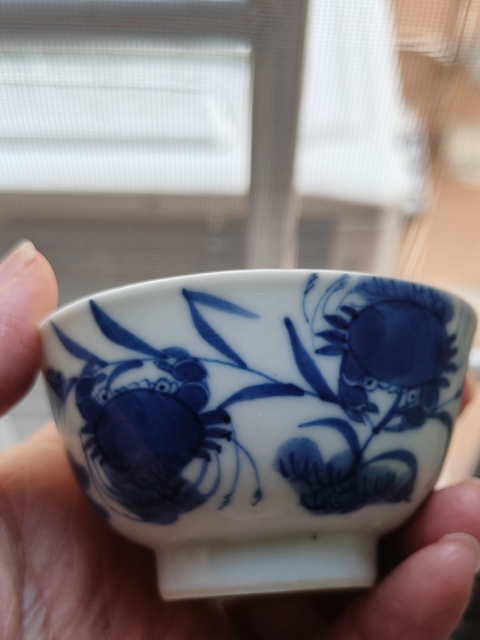 古玩陶瓷晚清青花杯真品鑒賞圖