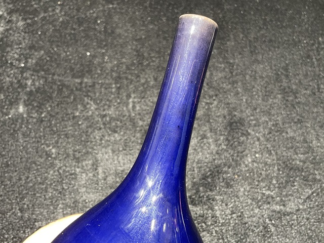 古玩陶瓷茄皮紫釉膽瓶真品鑒賞圖