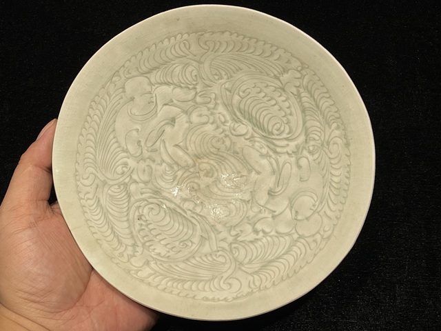 古玩陶瓷湖田窯影青釉娃娃碗真品鑒賞圖