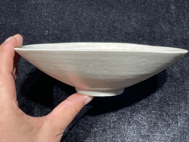 古玩陶瓷湖田窯影青釉娃娃碗真品鑒賞圖