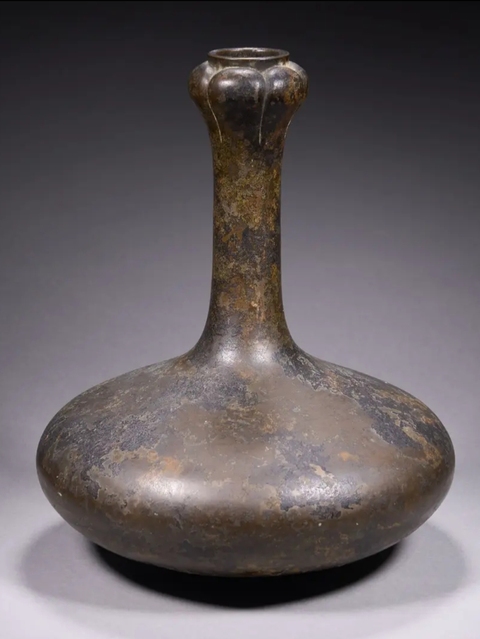 古玩銅器蒜頭瓶真品鑒賞圖