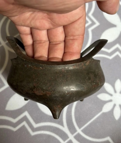 古玩銅器爐子真品鑒賞圖