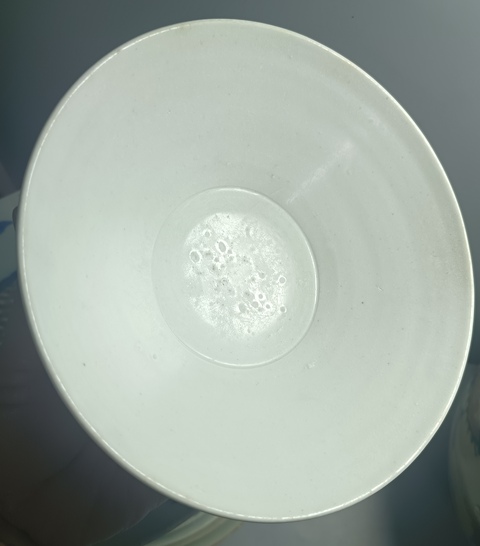 古玩陶瓷精美北宋白釉唇口大碗拍賣，當前價格1280元