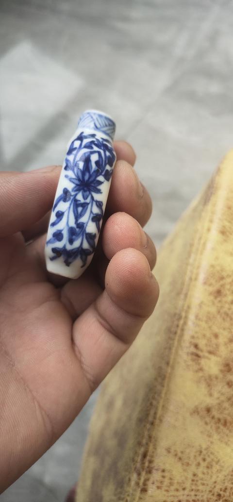 古玩陶瓷德化窯白釉杯真品鑒賞圖