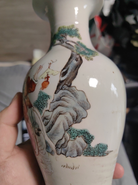 古玩陶瓷人物紋粉彩觀音瓶真品鑒賞圖