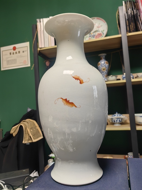 古玩陶瓷人物紋粉彩觀音瓶真品鑒賞圖