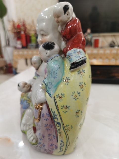 古玩陶瓷粉彩彌勒佛坐像真品鑒賞圖