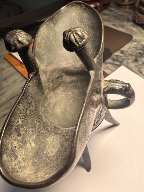 古玩銅器爵杯真品鑒賞圖