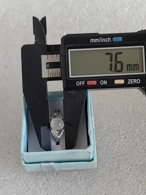古玩玉器天然翡翠鑲嵌戒指拍賣，當前價格128元