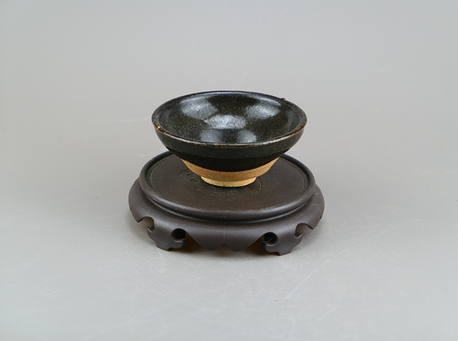 古玩陶瓷南宋.吉州窯黑釉茶盞(高級茶器)拍賣,當前價格39元